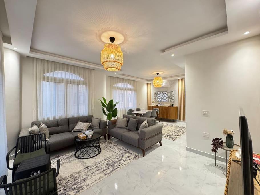 Luxury 3Br Apartment West Somid, Giza 6th of October City ภายนอก รูปภาพ