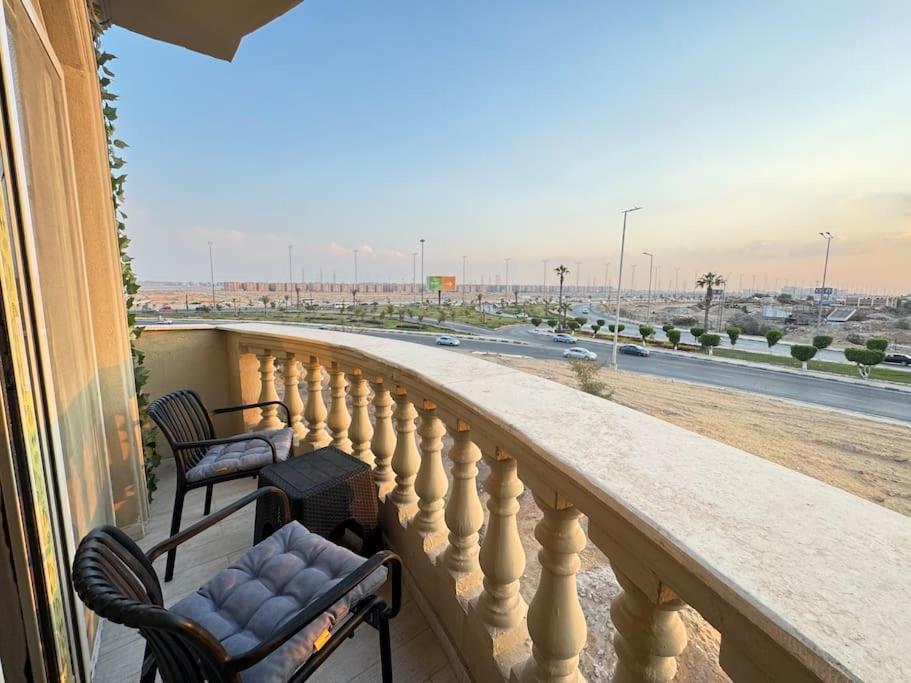 Luxury 3Br Apartment West Somid, Giza 6th of October City ภายนอก รูปภาพ